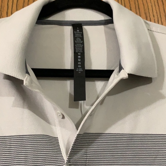 Lululemon Tech Pique Polo - Picture 16 of 16